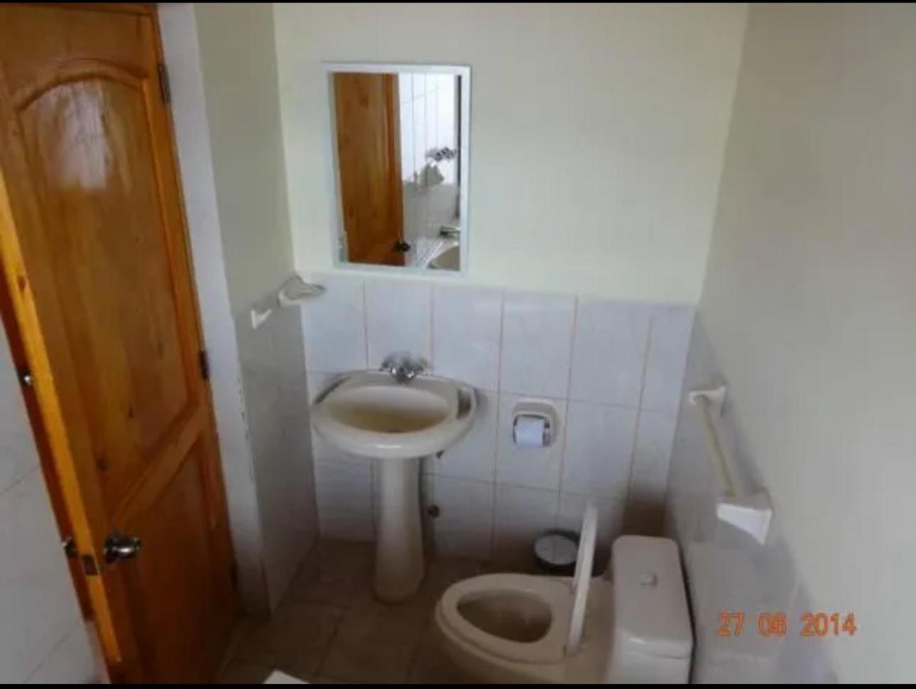Hostal El Puerto Yurimaguas Exteriör bild